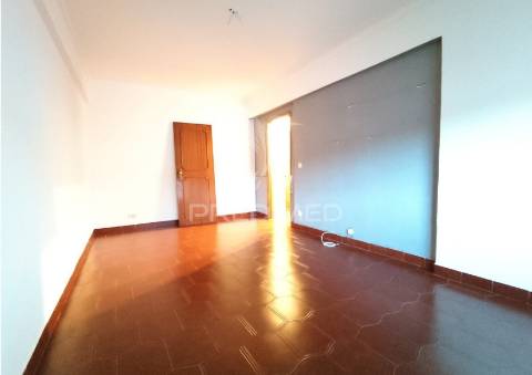 T1 cruz de pau pronto habitar