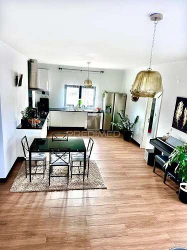 Moradia t4 em samora correia