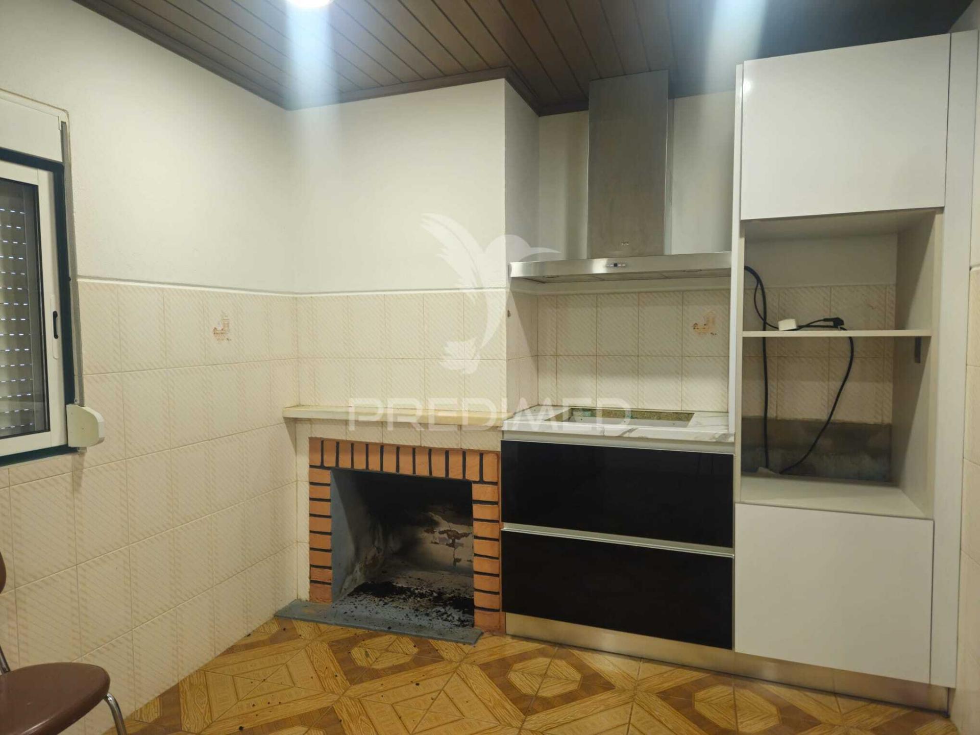 Moradia t3 pronta a habitar