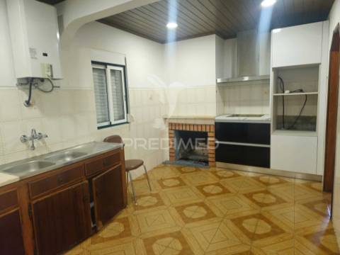 Moradia t3 pronta a habitar