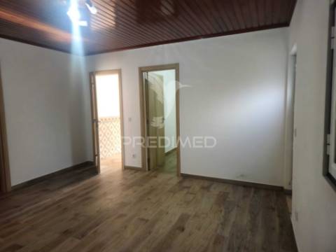 Moradia t3 pronta a habitar