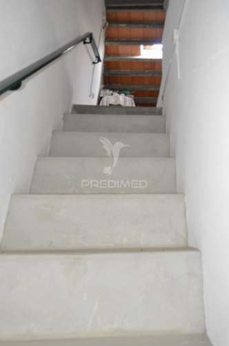 Prédio com excelente localização junto ao jardim em campo maior