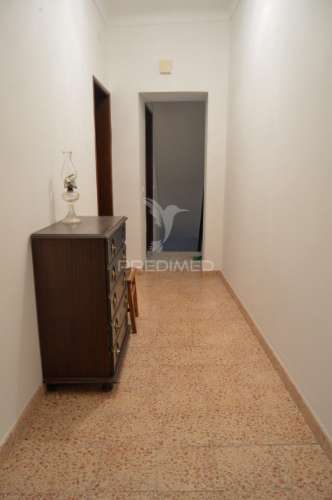 Prédio com excelente localização junto ao jardim em campo maior