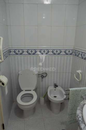 Prédio com excelente localização junto ao jardim em campo maior