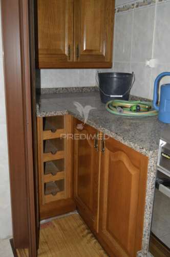 Prédio com excelente localização junto ao jardim em campo maior