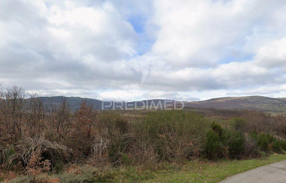 Terreno rústico montalegre