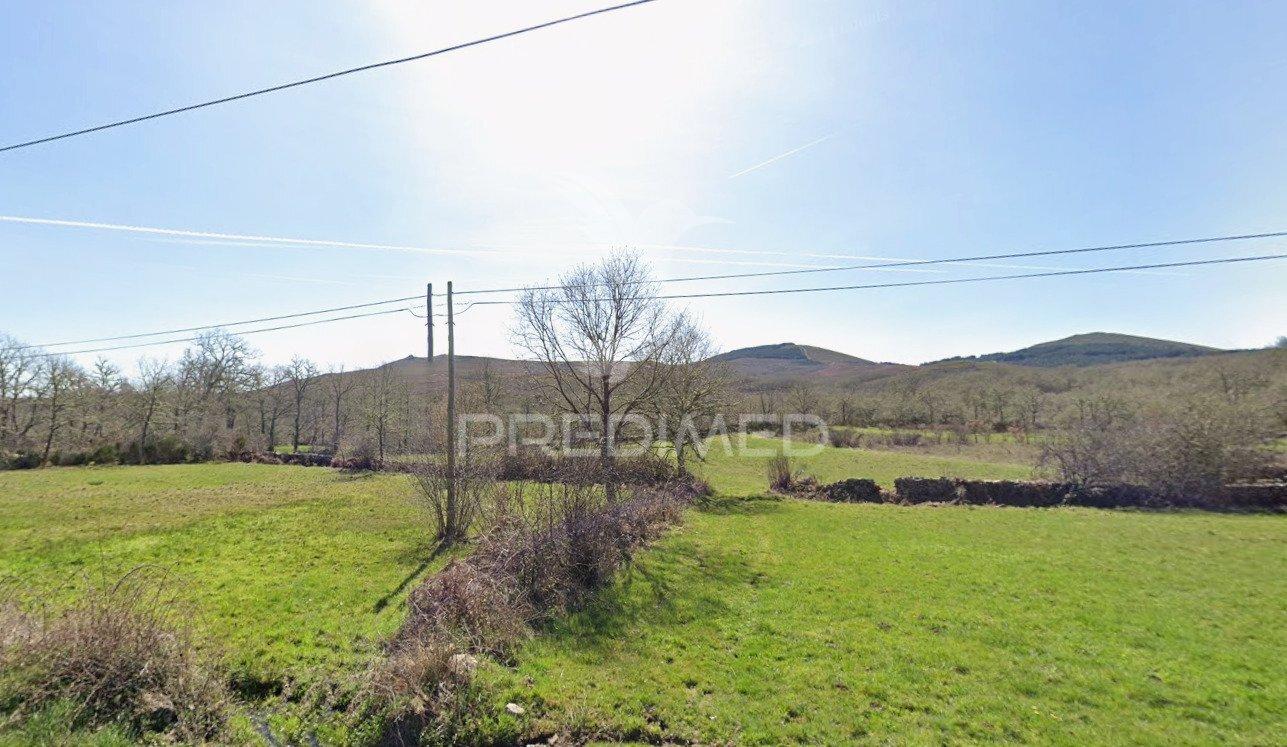 Terreno rústico montalegre