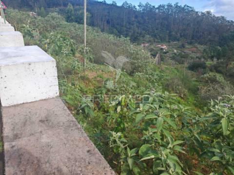 Terreno rústico com capacidade construtiva – 1.740 m² | ribeira de machico