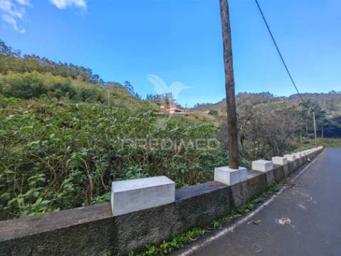 Terreno rústico com capacidade construtiva – 1.740 m² | ribeira de machico