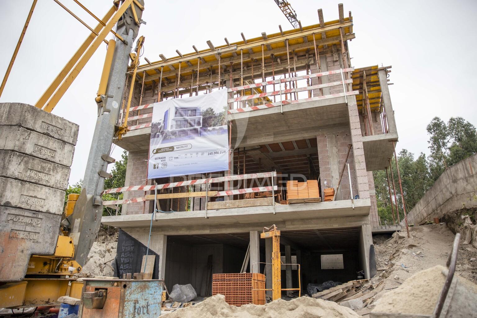 Andar moradia em estorãos