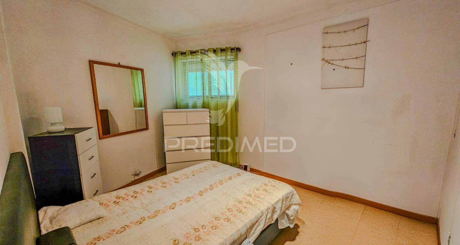 Apartamento t1 , avenida 25 de abril, portimão