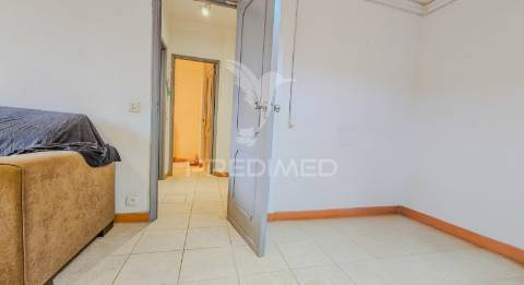 Apartamento t1 , avenida 25 de abril, portimão