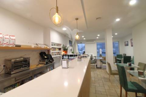 Trespasse de café e salão de chá em ermesinde