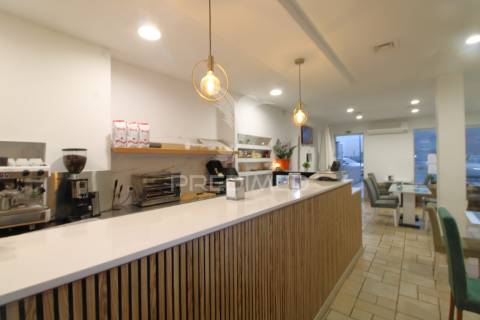 Trespasse de café e salão de chá em ermesinde