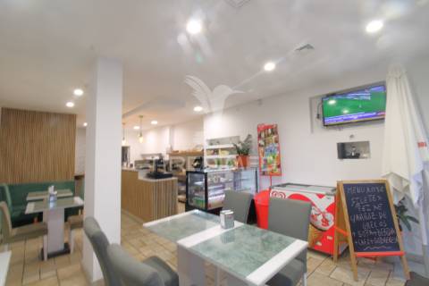 Trespasse de café e salão de chá em ermesinde