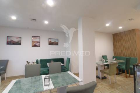 Trespasse de café e salão de chá em ermesinde