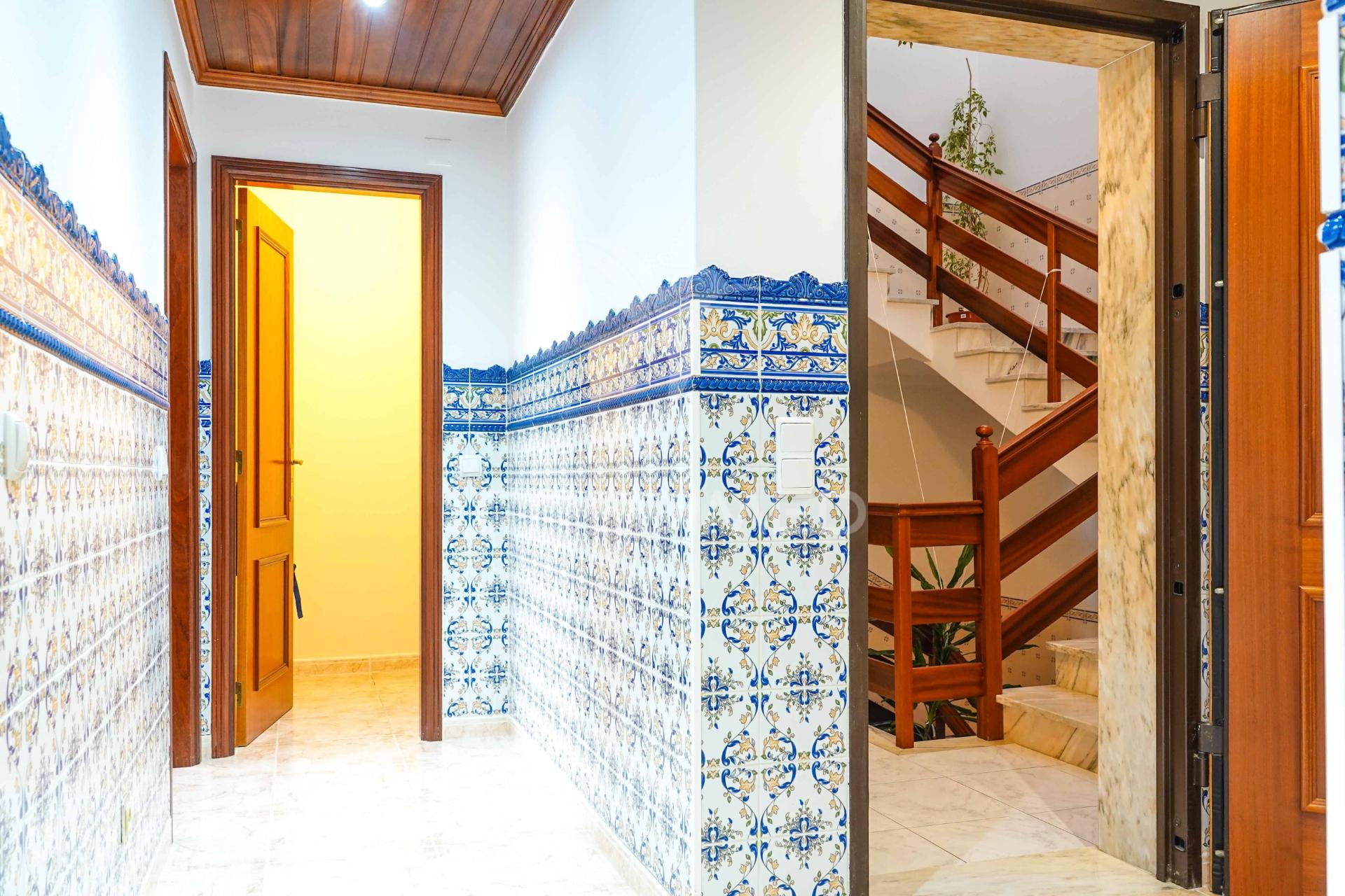 Apartamento t3 em rossio ao sul do tejo – abrantes.