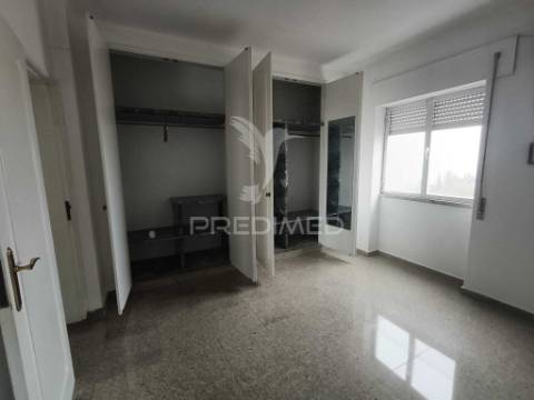 Apartamento t2 no centro de beja com vista sobre a planície alentejana