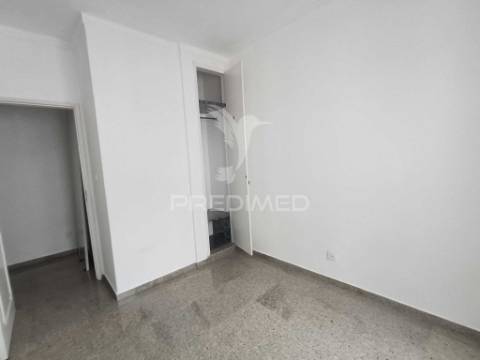 Apartamento t2 no centro de beja com vista sobre a planície alentejana