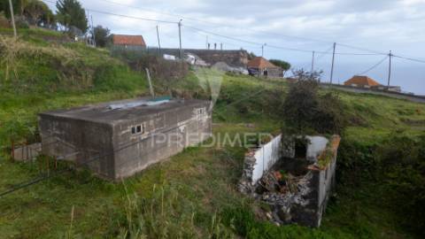 Terreno para construção com 1095 m2 no caniço