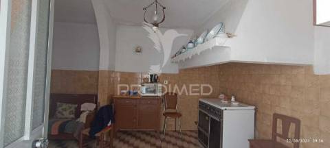 Casa no centro histórico de nisa