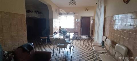 Casa no centro histórico de nisa