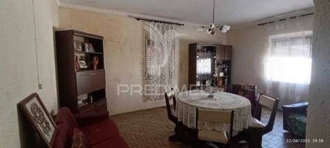 Casa no centro histórico de nisa