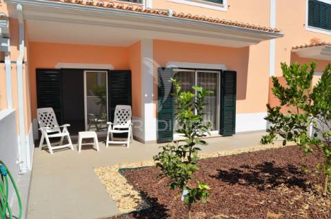 Moradia v3+1 na quinta dos vales algoz