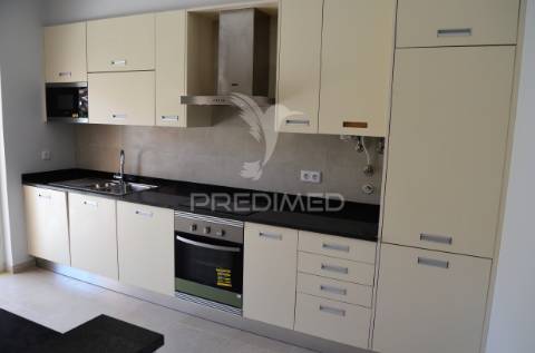 Moradia v3+1 na quinta dos vales algoz