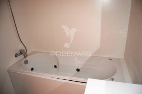 Moradia v3+1 na quinta dos vales algoz