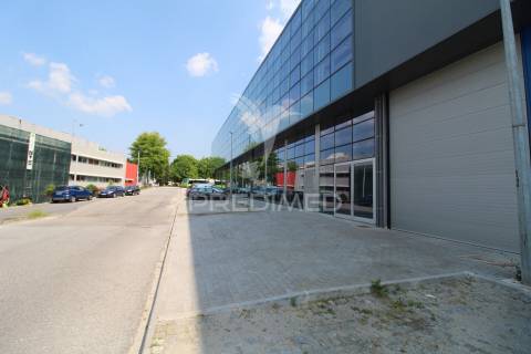 Pavilhão para arrendamento em azurém – guimarães