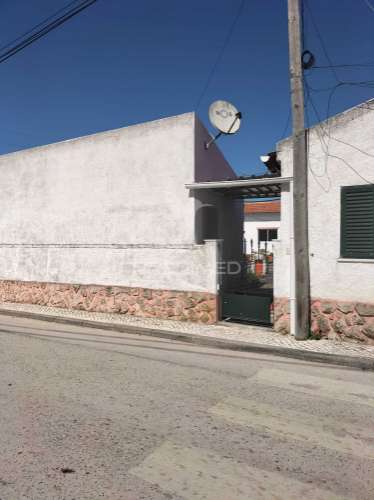 Quinta com 1203 m² - pegões, montijo