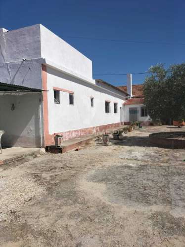 Quinta com 1203 m² - pegões, montijo