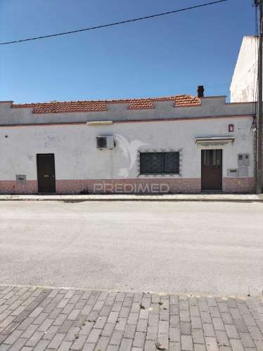 Quinta com 1203 m² - pegões, montijo