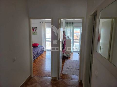 Aluga se apartamento no centro da cidade t3 com garagem fechada