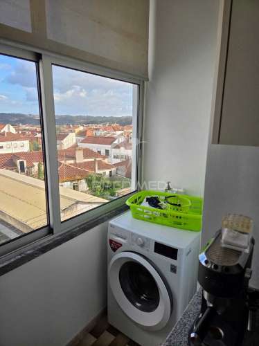 Aluga se apartamento no centro da cidade t3 com garagem fechada