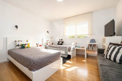 Moradia de excelência em rubiães – paredes de coura