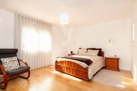 Moradia de excelência em rubiães – paredes de coura