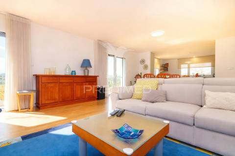 Moradia de excelência em rubiães – paredes de coura