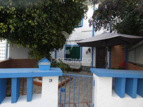 Moradia t3 com quintal