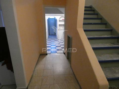 Moradia t3 com quintal