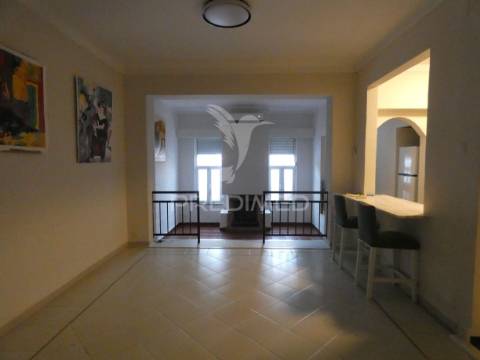 Moradia t3 com quintal