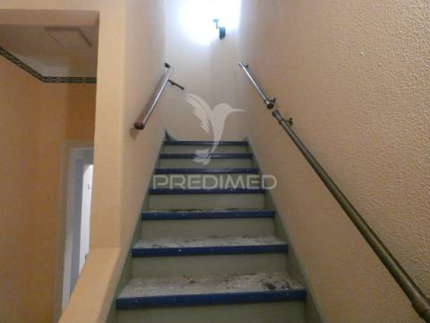 Moradia t3 com quintal