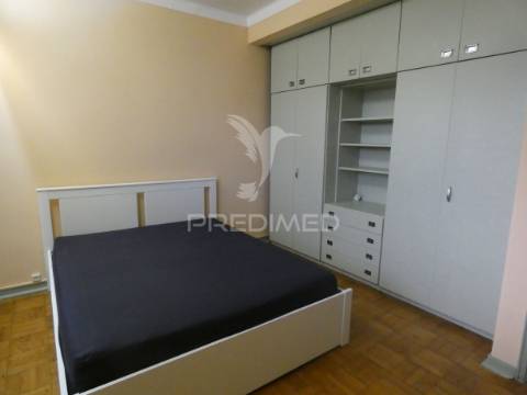 Moradia t3 com quintal