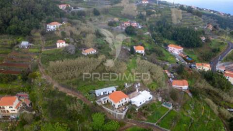 Prédio misto nos moinhos caniço com 7320 m2
