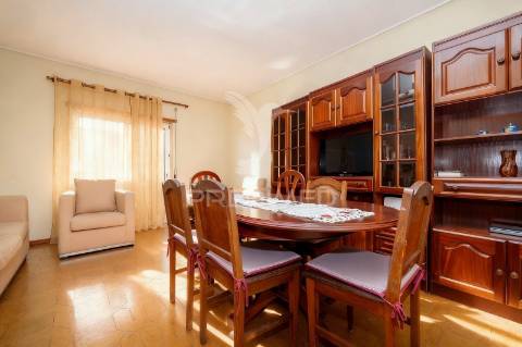 Encontre o seu espaço...fantástico apartamento t2+1