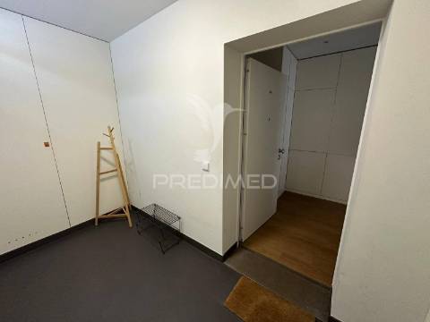 Apartamento t2 moderno à venda no porto