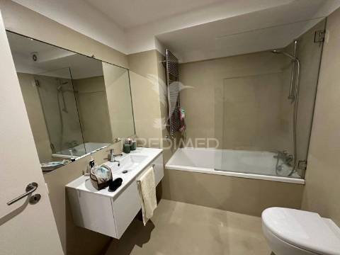 Apartamento t2 moderno à venda no porto