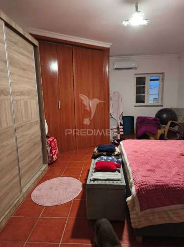 Moradia t3 com jardim e horta em santa eulália – elvas