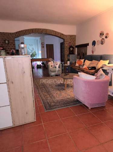 Moradia t3 com jardim e horta em santa eulália – elvas